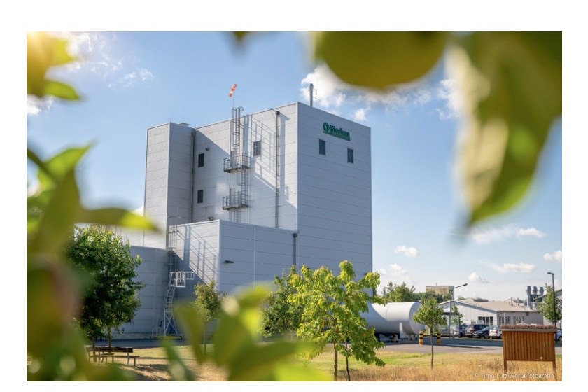 Porträt von Biochem im Standortmarketing Oldenburger Münsterland mit unserem Bild des Werksturms